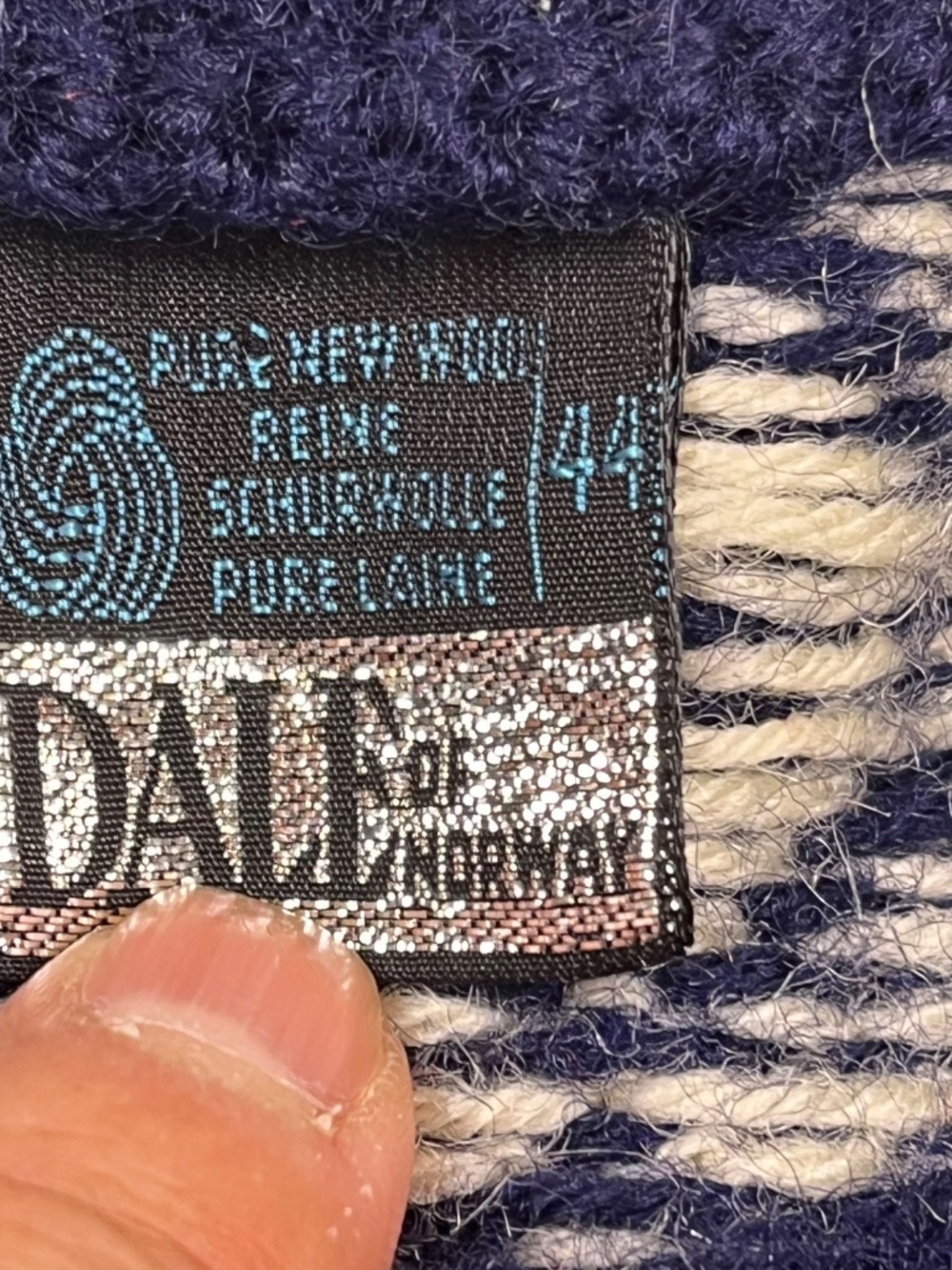 Vintage Dale Of Norway Fair Isle Cardigan Wool Navy - Picture 4 of 5